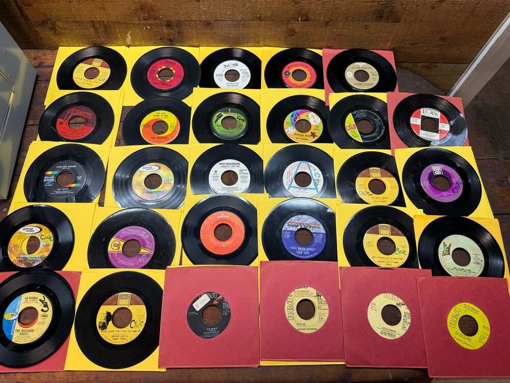 Vintage 45 RPM Records Lot 25+ Motown Soul Beatles Elvis 1960s-70s